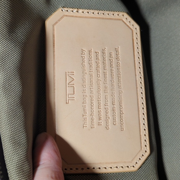 Tumi Astor Shave Bag - Picture 9 of 12